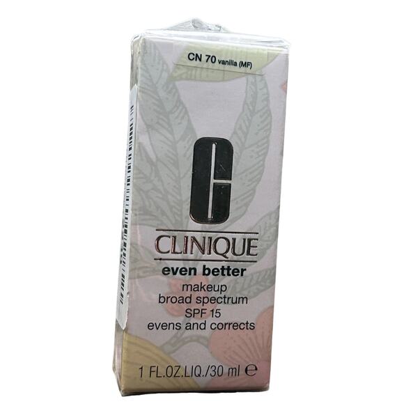 Clinique Even Better Makeup Broad Spectrum SPF 15 Foundation Vanilla Concealer - Picture 2 of 4